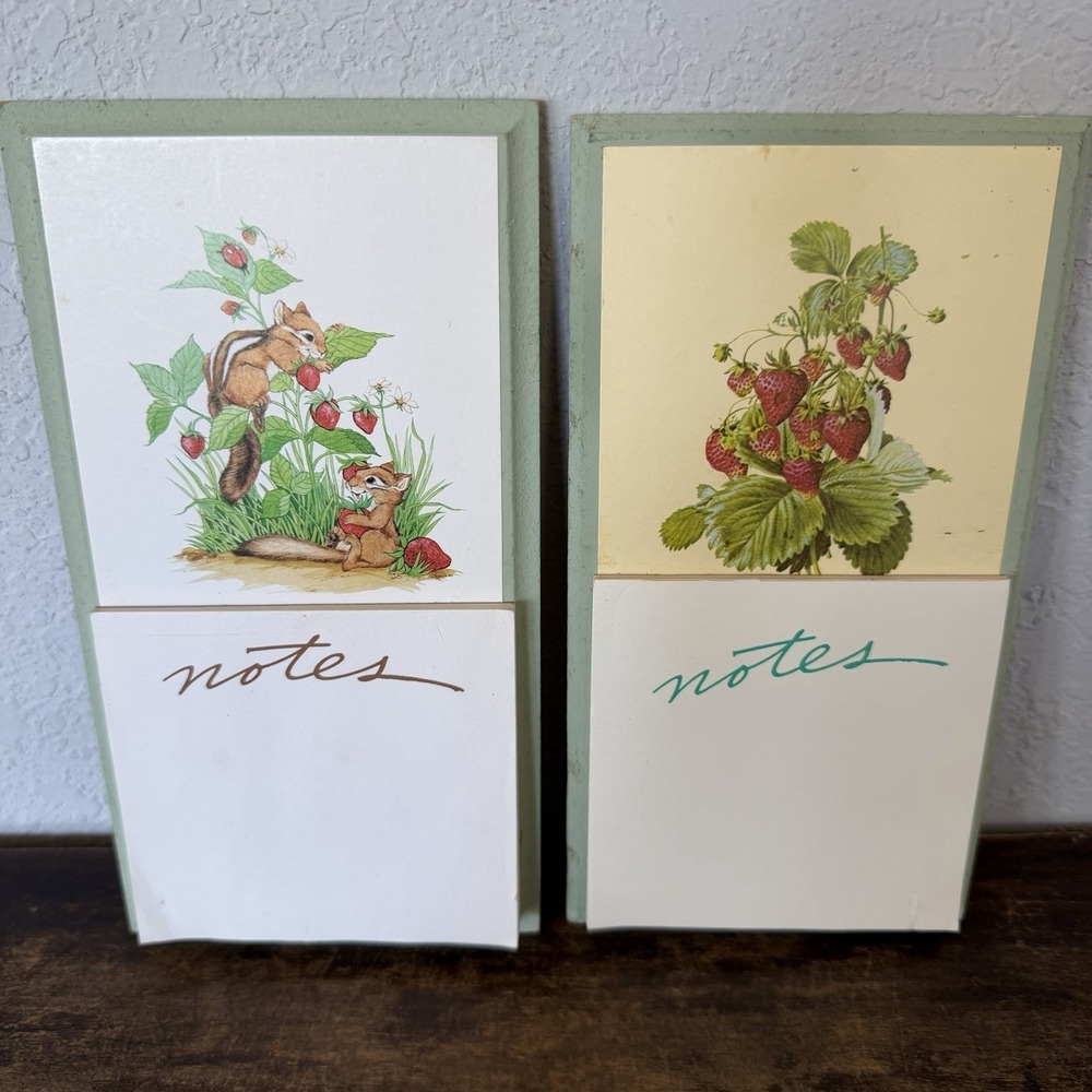 Vtg WeCraft Texas Handmade Strawberry Chipmunk Wood Notepad Message Boards Pair